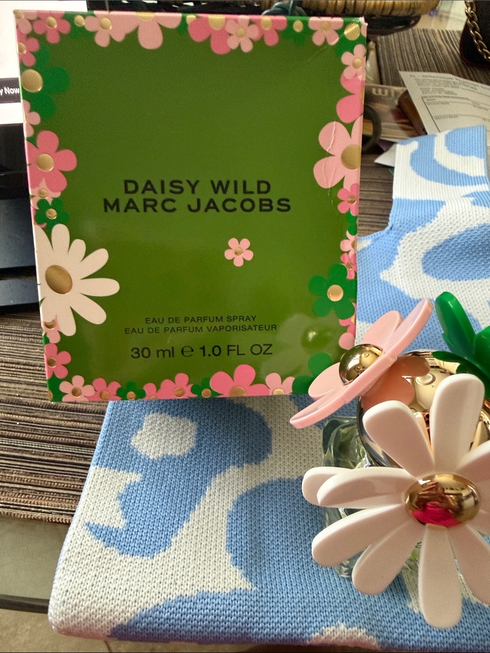 Marc Jacobs Daisy Wild Eau de Parfum — Green Box with Pink Floral Accents